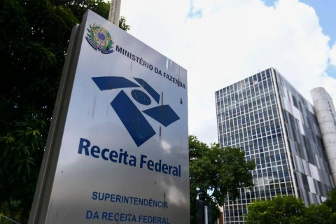 Receita paga nesta sexta lote da malha fina do Imposto de Renda