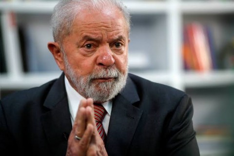 Lula está bem e permanece em repouso no Alvorada