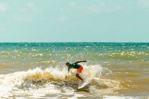 Pirambu sedia programação esportiva para surfistas durante Verão Sergipe