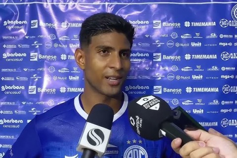 Confiança empresta ala direita para clube do futebol goiano
