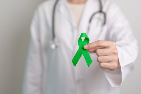 Julho Verde alerta para prevenção ao câncer de cabeça e pescoço