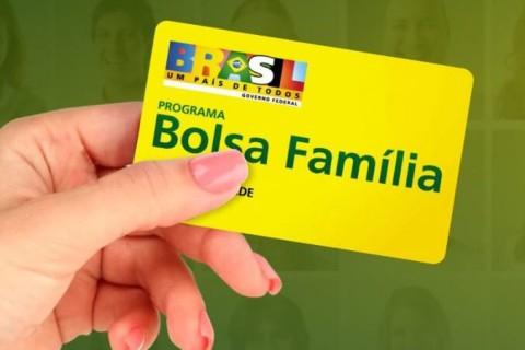 Caixa paga Bolsa Família a beneficiários com NIS de final 4
