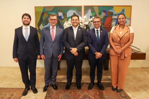 Fábio Mitidieri discute projeto que propõe alterações na Lei de Responsabilidade Fiscal com presidente do Senado