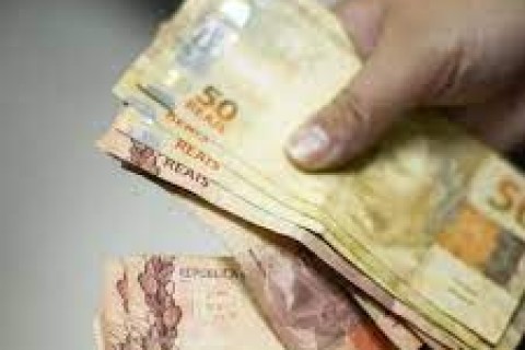 Contas públicas têm superávit de R$ 104 bilhões em janeiro