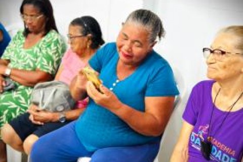 Semfas lança projeto Conectividade para promover inclusão digital de idosos