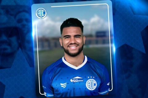 Confiança acerta quatro contratações para a sequência da Série C