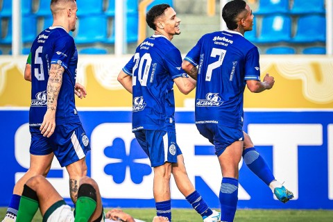 Dragão amplia diferença na classificação geral