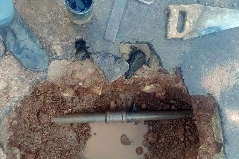 Deso realiza mutirão para solucionar vazamentos em Nossa Senhora da Glória