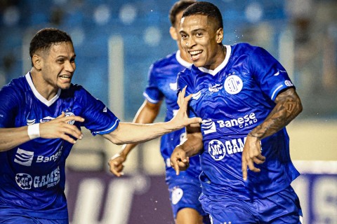 Dragão vence Náutico-PE, no Batistão