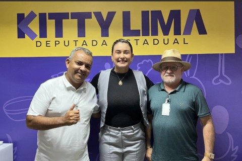 Kitty Lima recebe comitiva de Carira para fortalecer ações em defesa dos animais