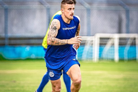 Dragão retorna aos treinos