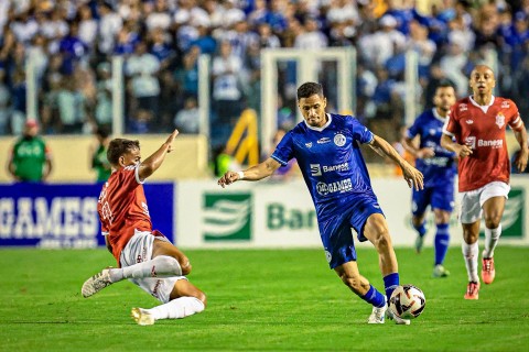 Dragão vence “clássico maior” e se mantém na liderança do Sergipão 2025
