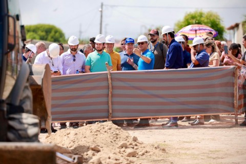 “Vamos resolver um problema histórico”, enfatiza Fábio Mitidieri durante início das obras da adutora do Curralinho