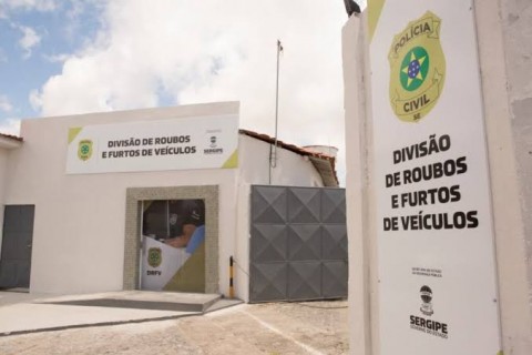 Polícia Civil prende suspeito de assaltar motoboy de aplicativo em Aracaju