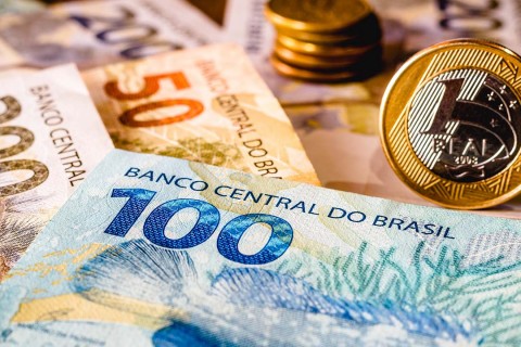 Caixa paga Bolsa Família a beneficiários com NIS de final 4
